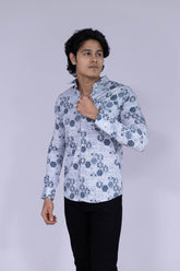 Hexagon printed blue shirt